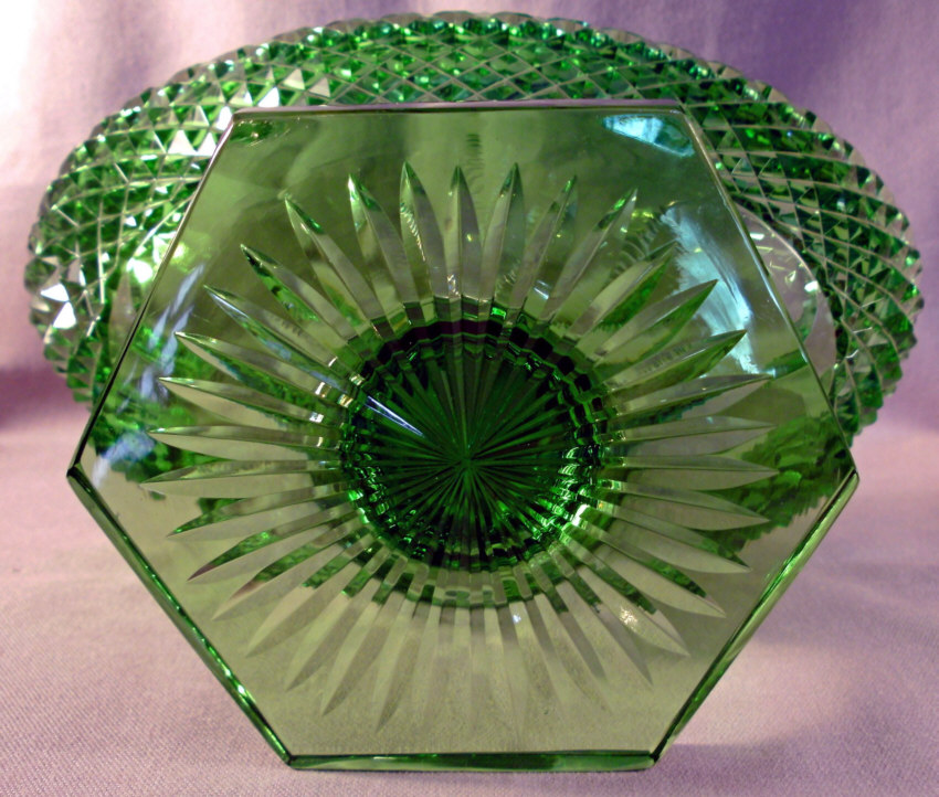 Antiques.com | Classifieds| Antiques » Antique Glass » Antique Art 