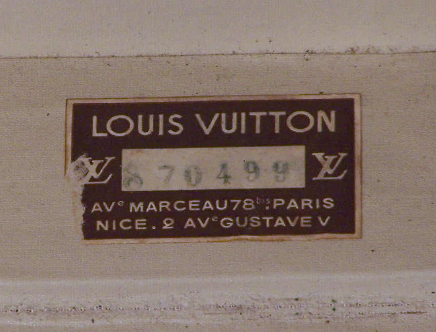 #7906 Vintage Louis Vuitton Monogram suitcase trunk from Paris For Sale | www.ermes-unice.fr | Classifieds