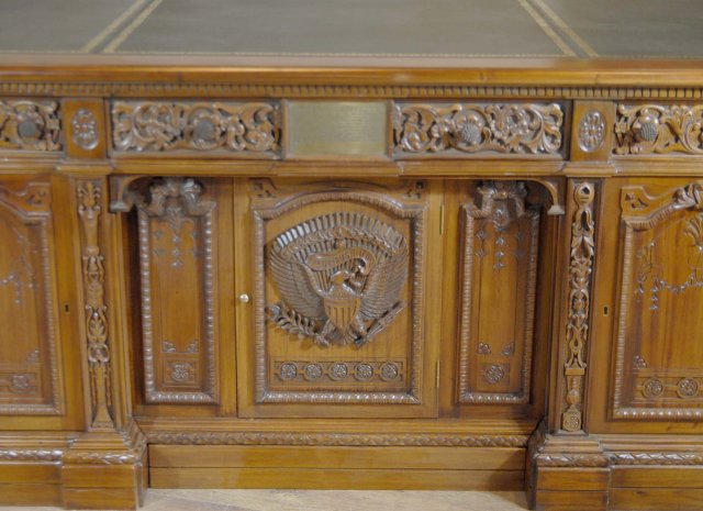Unique Large Presidents Resolute Desk For Sale Antiques Com