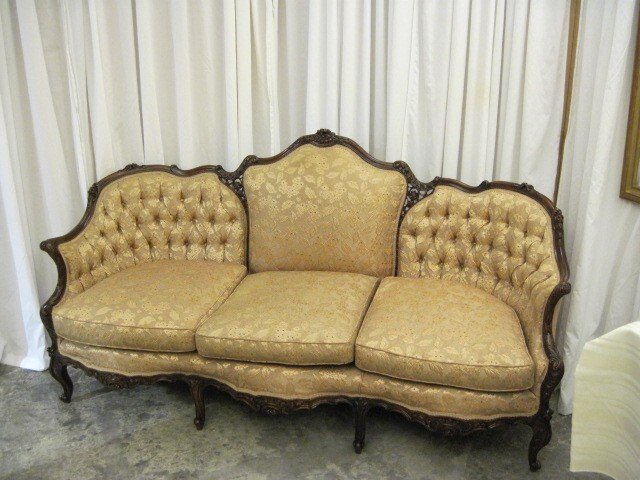 1800 French Style Button Tuft Back & Sides Sofa Couch For