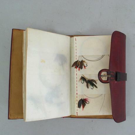 A red leather Farlow&#39;s fishing fly wallet For Sale | nrd.kbic-nsn.gov | Classifieds