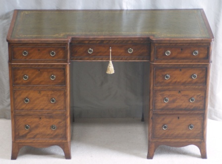 Antique Small Pedestal Desk By Heal Son London Ref 2039 For Sale