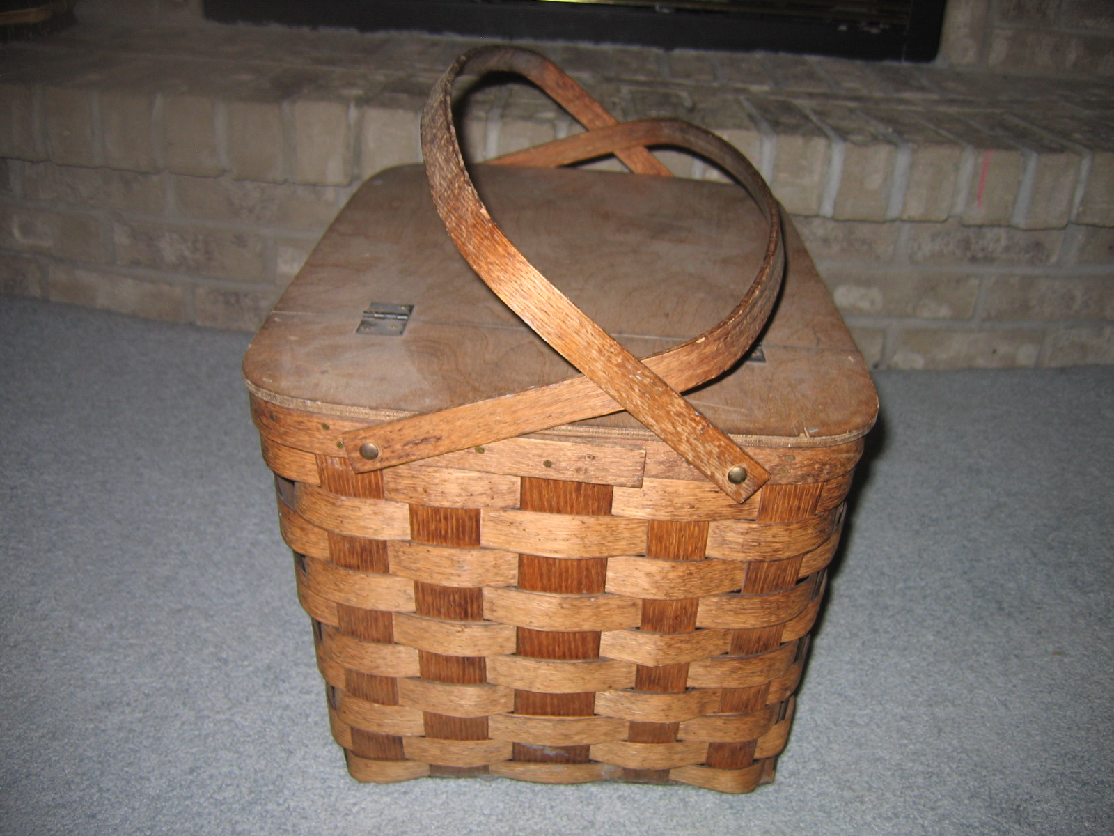 Vintage Basketville Picnic Basket