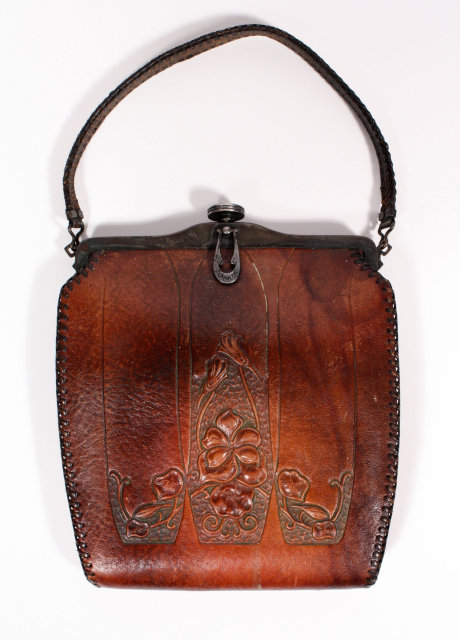 Fabulous Antique Art Nouveau Tooled Leather Purse, Jemco “Turnloc” Clasp, c. 1918 For Sale ...