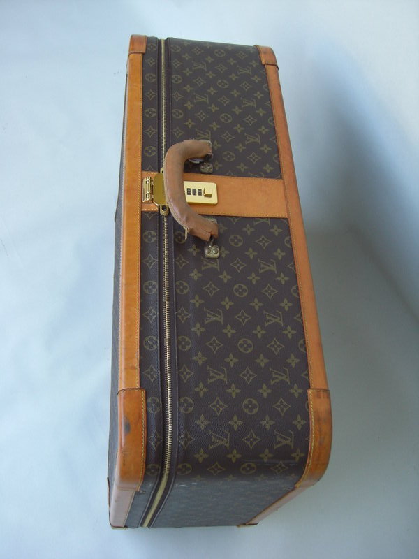 Two Louis Vuitton Luggage, Suitcase and Garment Bag For Sale | www.bagssaleusa.com | Classifieds