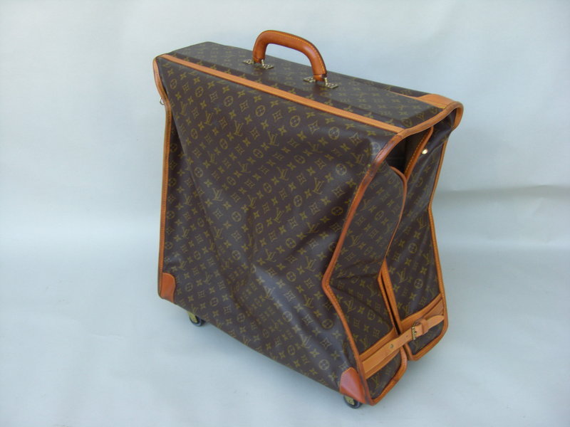 Two Louis Vuitton Luggage, Suitcase and Garment Bag For Sale | literacybasics.ca | Classifieds