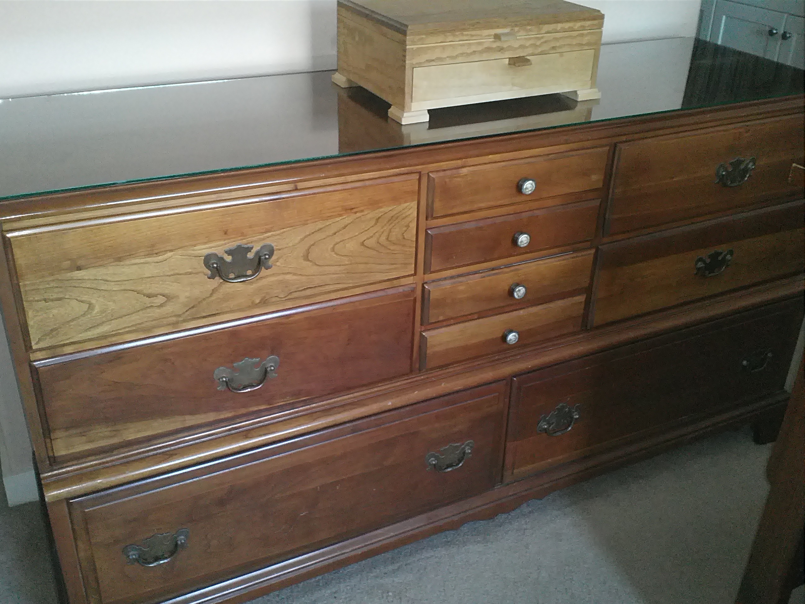 Hungerford Memphis Mahogany Dresser For Sale Antiques Com