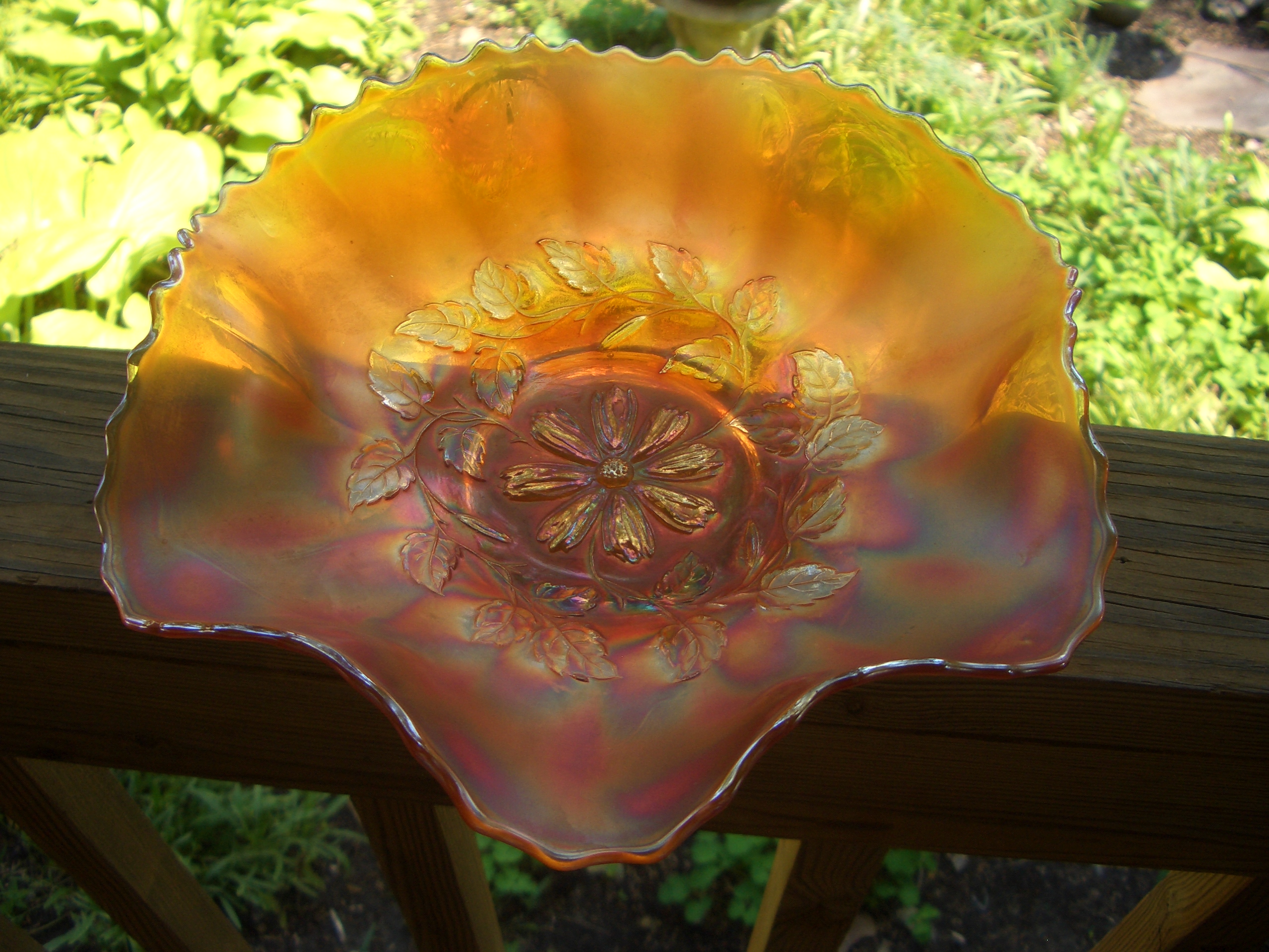 Vintage CARNIVAL GLASS Bowl Ruffled Marigold Flowers Steams and Leaves