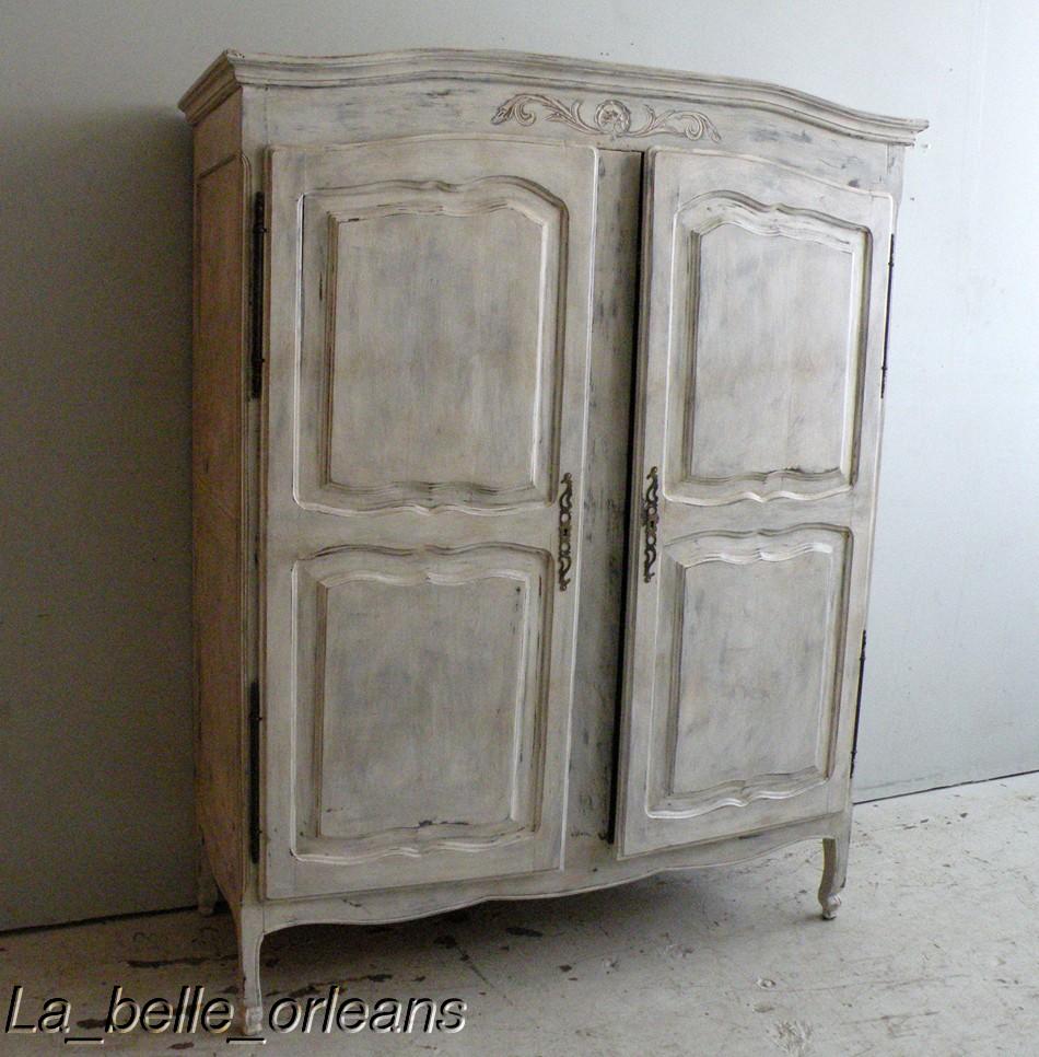 Montpellier decor Le Marche 2 Door Cream Glazed Wall Cabinet/Distressed Finish/Shabby Chic/Vintage 
