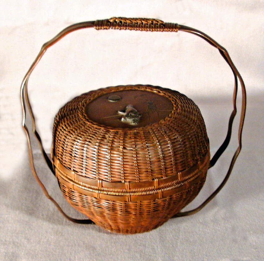 Japanese Meiji period woven bronze basket Item 7515 For Sale