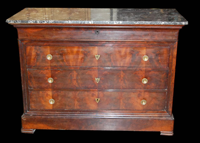 19th Century French Louis Philippe Commode For Sale | www.semashow.com | Classifieds