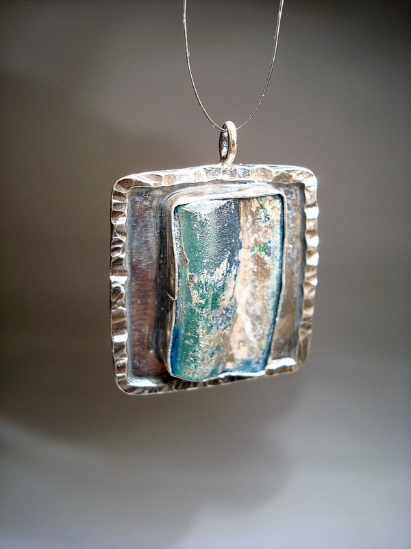 Ancient Roman Glass Jewelry Pendant, 100 300 Ad For Sale Antiques
