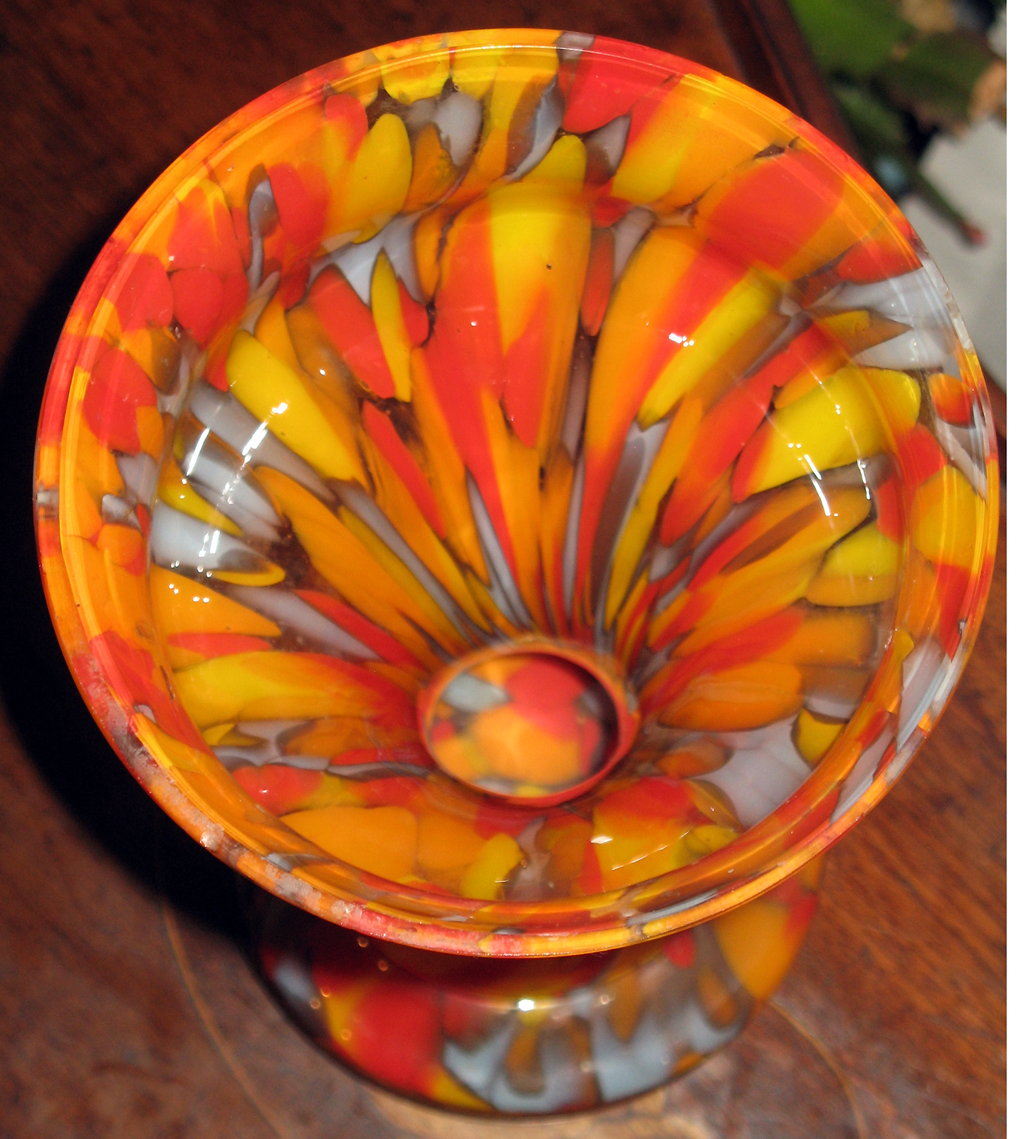A wonderful tulip shaped Art Deco Splatter Glass Vase in vibrant ...