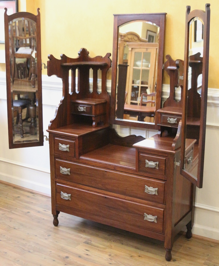 Antique Vanity With Mirror For, Antique Vanity Dresser With Mirror