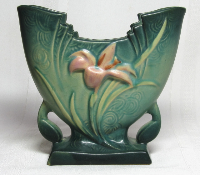 Roseville Pottery, Zephyr Lily, Green Fan/Pillow Footed Vase, Very Nice ...