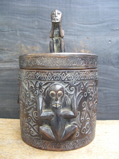 RITUAL CONTAINER Lupong Dayak Aso Ironwood Borneo #1 For Sale ...