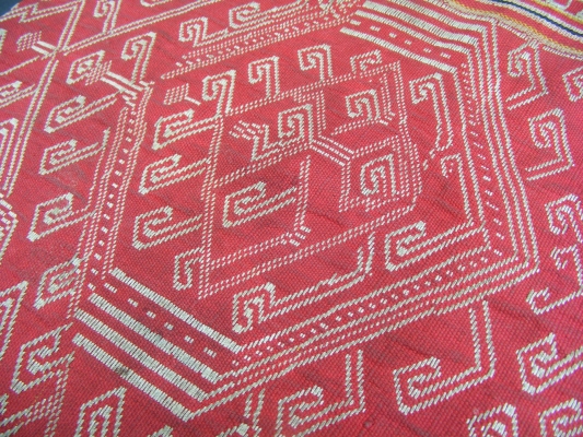 BLOOD RED Authentic Dayak Skirt Borneo Sungkit #135 For Sale | Antiques ...